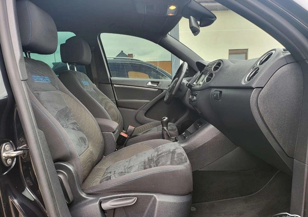 Volkswagen Tiguan cena 63900 przebieg: 143891, rok produkcji 2014 z Oborniki małe 562
